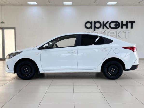 Hyundai Solaris II Рестайлинг с пробегом 2020 года, цена 1 190 000 рублей, 193051 км, седан, Автокод Объявления