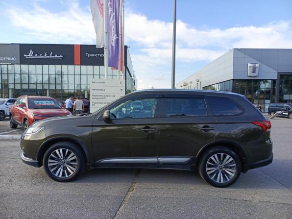Mitsubishi Outlander III Рестайлинг 3 с пробегом 2020 года, цена 2 196 000 рублей, 65562 км, внедорожник, Автокод Объявления
