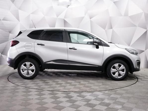 Renault Kaptur I с пробегом 2017 года, цена 1 277 000 рублей, 123600 км, внедорожник, Автокод Объявления