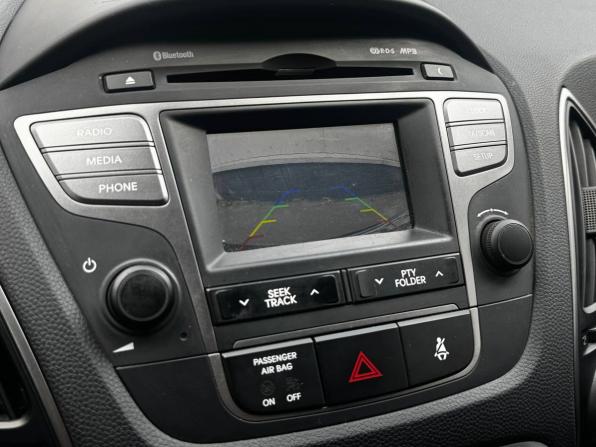 Hyundai ix35 I Рестайлинг с пробегом 2015 года, цена 1 400 000 рублей, 186770 км, внедорожник, Автокод Объявления