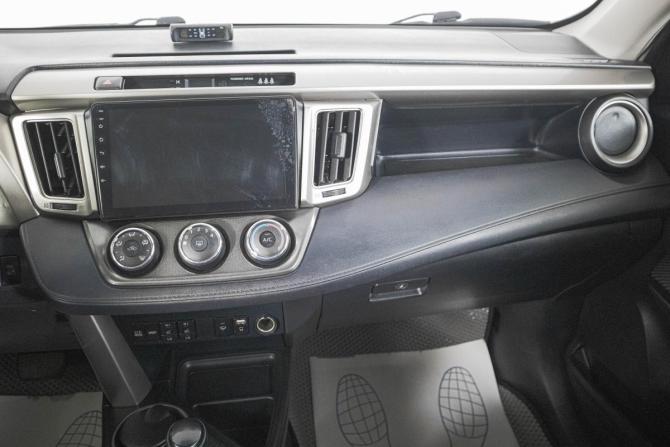 Toyota RAV4 IV (XA40) Рестайлинг с пробегом 2015 года, цена 1 979 000 рублей, 156000 км, внедорожник, Автокод Объявления