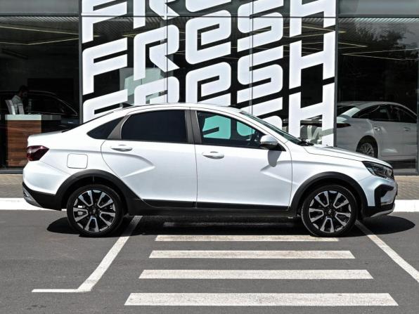 Lada (ВАЗ) Vesta I Рестайлинг (NG) с пробегом 2023 года, цена 1 390 000 рублей, 56070 км, седан, Автокод Объявления