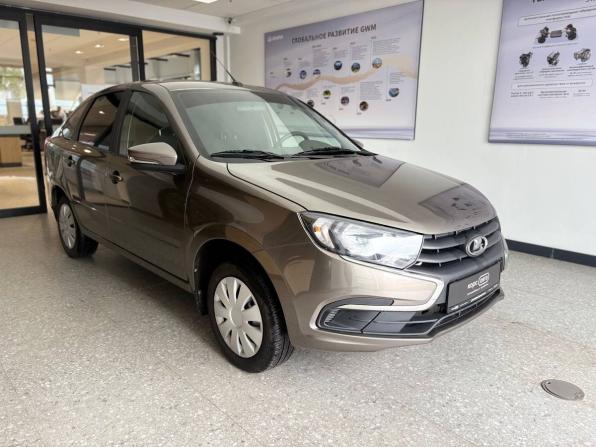 Lada (ВАЗ) Granta I Рестайлинг с пробегом 2024 года, цена 709 000 рублей, 38000 км, седан, Автокод Объявления