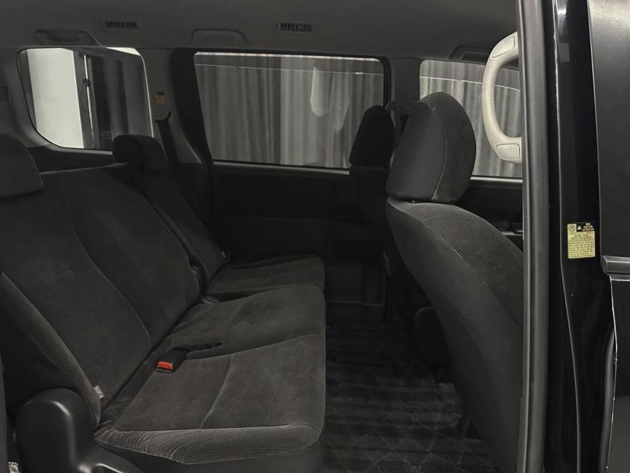 Toyota Noah II (R70) Красноярск  - изображение 14