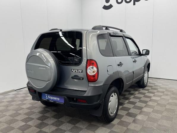 Chevrolet Niva I Рестайлинг с пробегом 2018 года, цена 764 000 рублей, 65726 км, внедорожник, Автокод Объявления