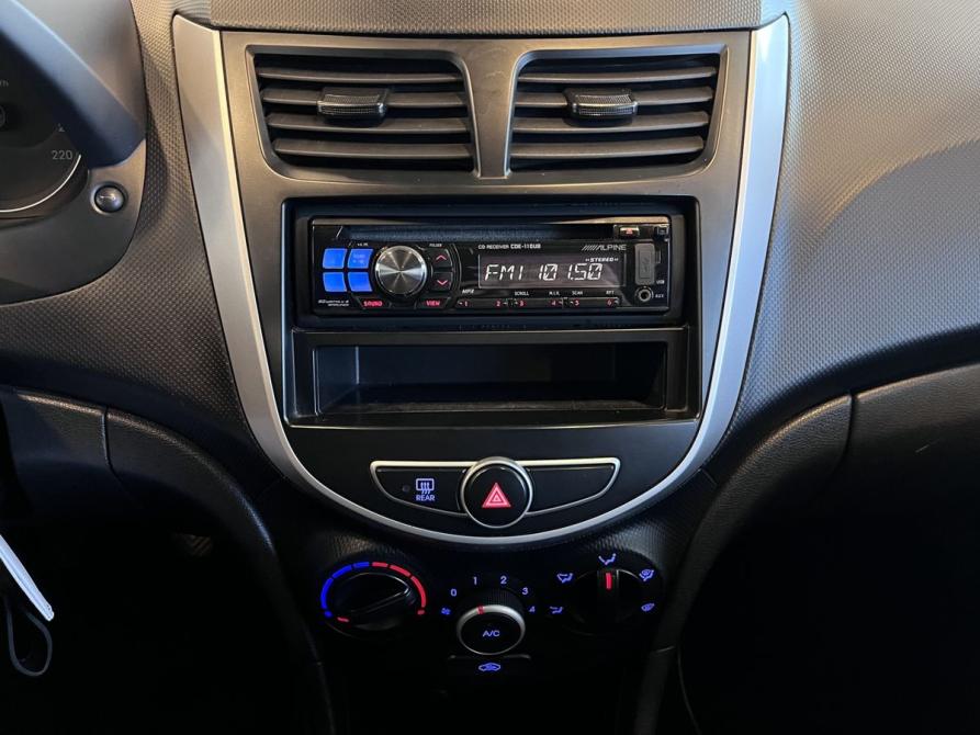 Hyundai Solaris I Чебоксары  - изображение 13