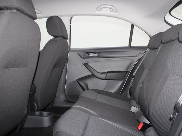 Volkswagen Polo VI с пробегом 2022 года, цена 1 649 900 рублей, 105840 км, лифтбек, Автокод Объявления