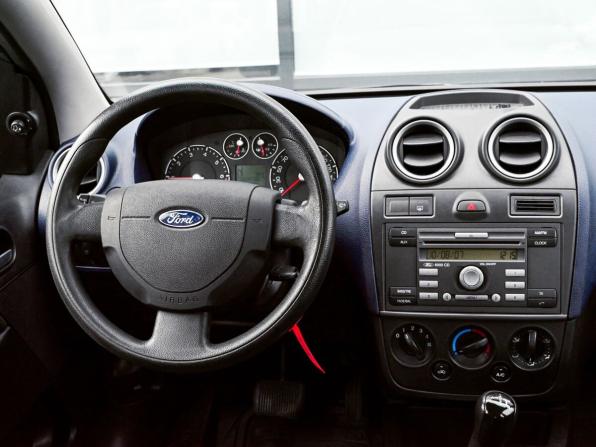Ford Fiesta Mk5 с пробегом 2007 года, цена 329 000 рублей, 205223 км, хэтчбек, Автокод Объявления