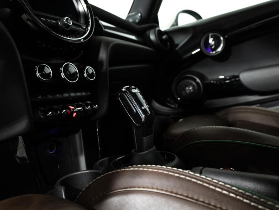Mini Hatch III (F55/F56) Рестайлинг Санкт-Петербург  - изображение 20