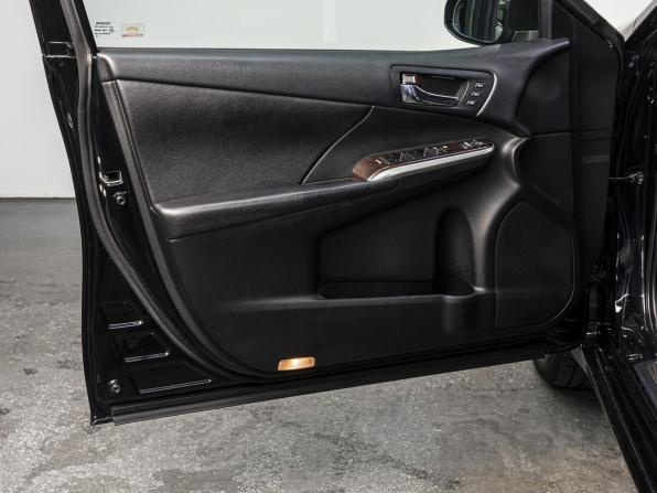 Toyota Camry VII (XV50) Рестайлинг с пробегом 2015 года, цена 2 479 000 рублей, 146369 км, седан, Автокод Объявления