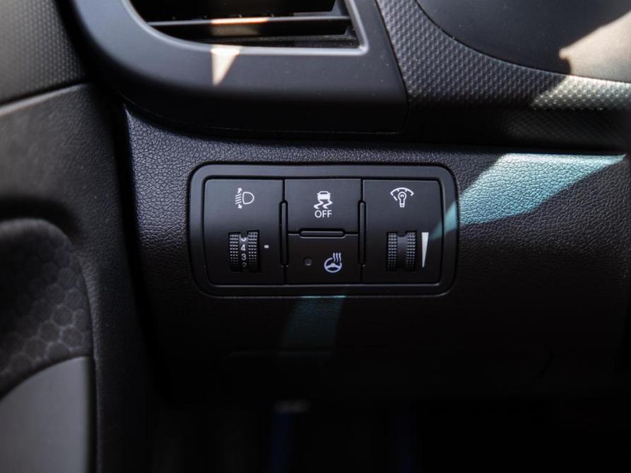 Hyundai Solaris I Рестайлинг Сочи  - изображение 19