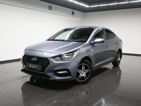 Hyundai Solaris II с пробегом 2018 года, цена 1 345 000 рублей, 137919 км, седан, Автокод Объявления