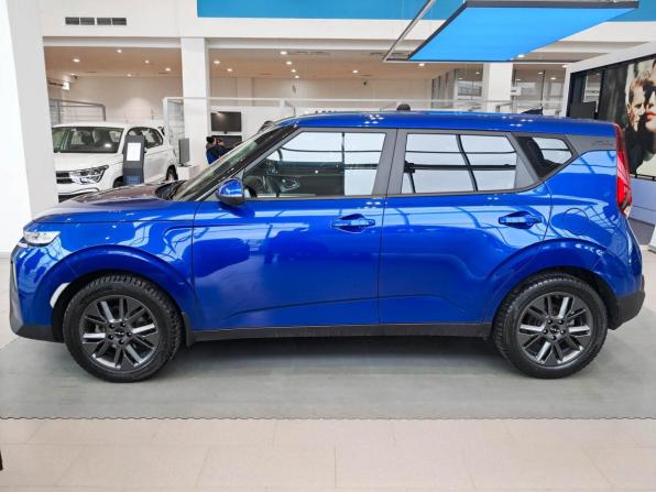Kia Soul III с пробегом 2022 года, цена 2 290 000 рублей, 42680 км, хэтчбек, Автокод Объявления