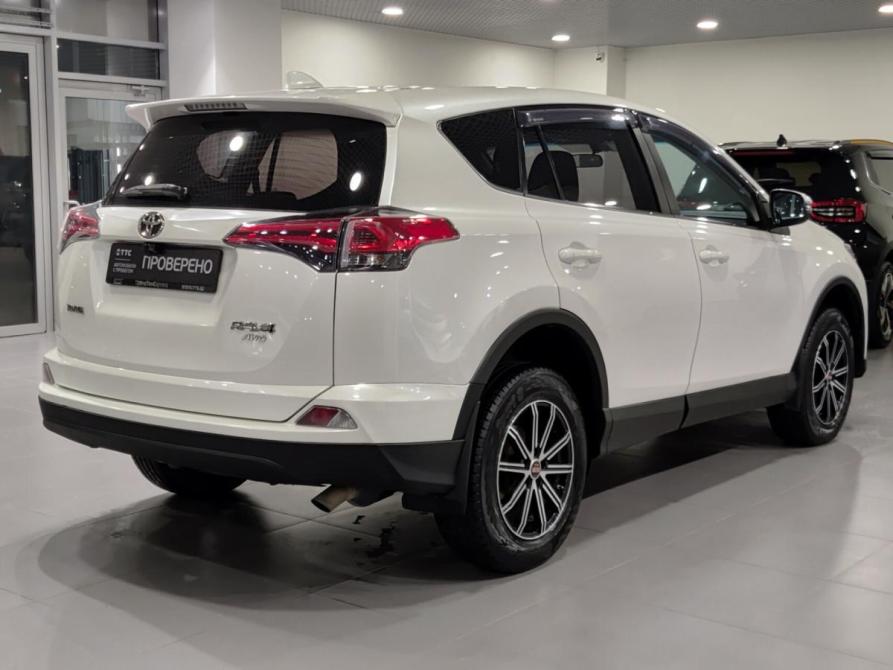 Toyota RAV4 IV (XA40) Рестайлинг Казань  - изображение 6