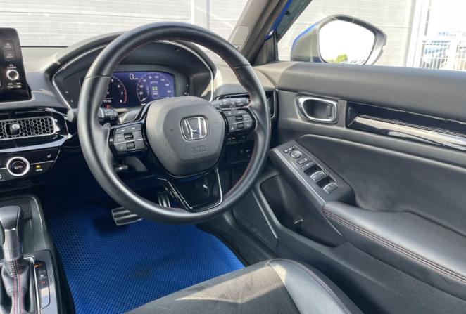 Honda Civic X Рестайлинг с пробегом 2021 года, цена 2 400 000 рублей, 62984 км, хэтчбек, Автокод Объявления