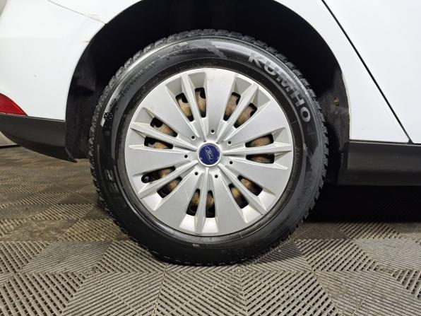 Ford Focus III Рестайлинг с пробегом 2015 года, цена 875 000 рублей, 148404 км, хэтчбек, Автокод Объявления