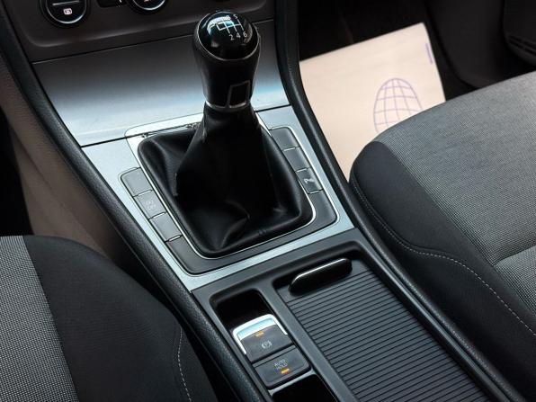 Volkswagen Golf VII с пробегом 2013 года, цена 1 599 000 рублей, 262388 км, хэтчбек, Автокод Объявления