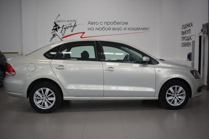Volkswagen Polo V с пробегом 2015 года, цена 899 000 рублей, 187000 км, седан, Автокод Объявления