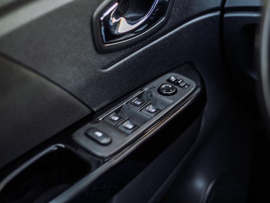 Renault Kaptur I Рестайлинг Санкт-Петербург  - изображение 12
