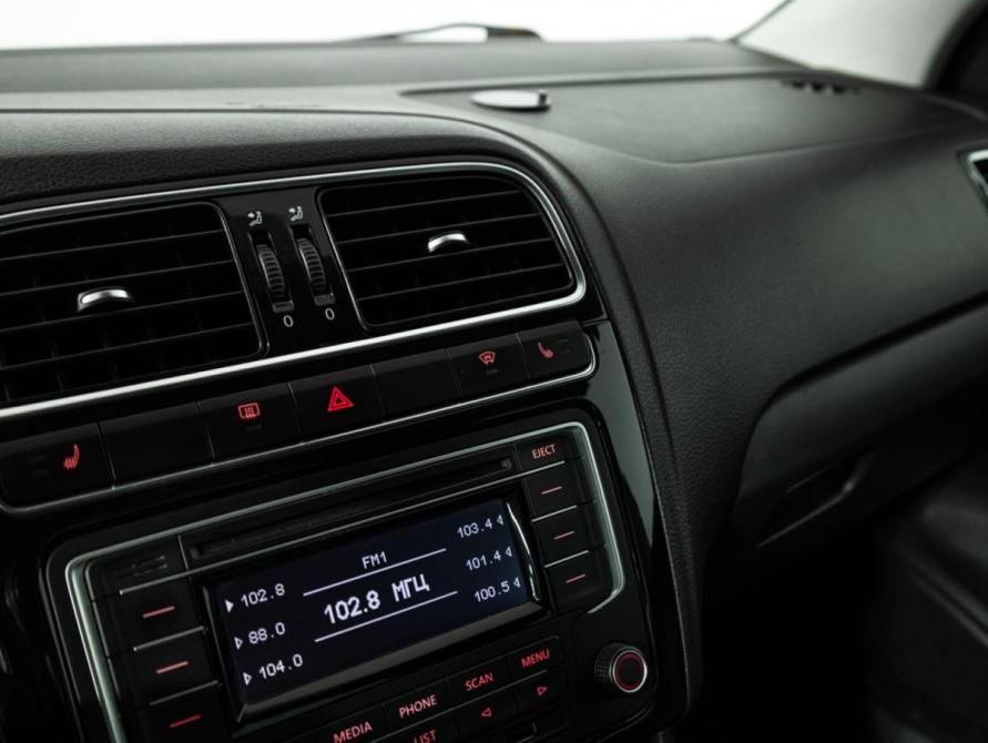 Volkswagen Polo V Санкт-Петербург  - изображение 16