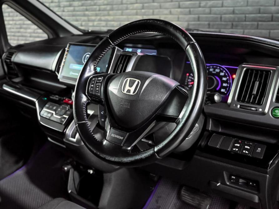 Honda Stepwgn IV Екатеринбург  - изображение 13