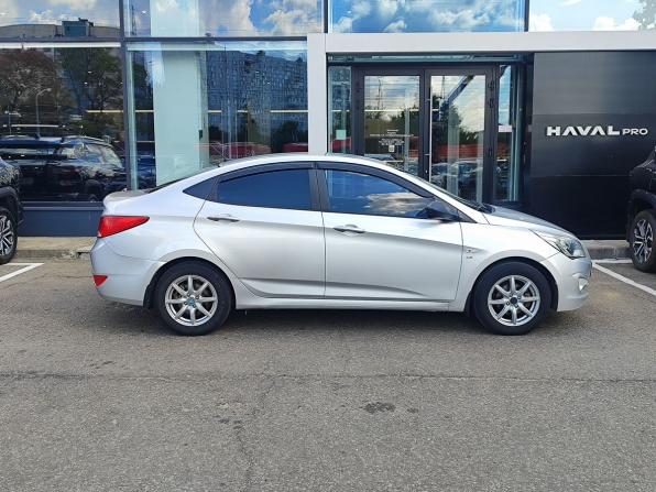 Hyundai Solaris I Рестайлинг с пробегом 2015 года, цена 899 000 рублей, 130836 км, седан, Автокод Объявления