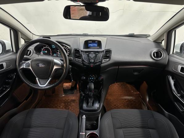 Ford Fiesta Mk6 Рестайлинг с пробегом 2016 года, цена 790 000 рублей, 158892 км, хэтчбек, Автокод Объявления