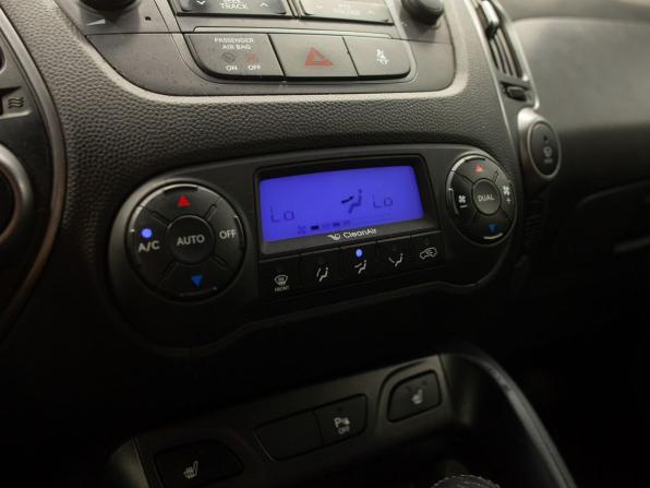 Hyundai ix35 I Рестайлинг с пробегом 2015 года, цена 1 660 000 рублей, 150123 км, внедорожник, Автокод Объявления