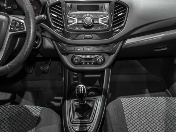 Lada (ВАЗ) Vesta I с пробегом 2019 года, цена 745 081 рубль, 198533 км, седан, Автокод Объявления