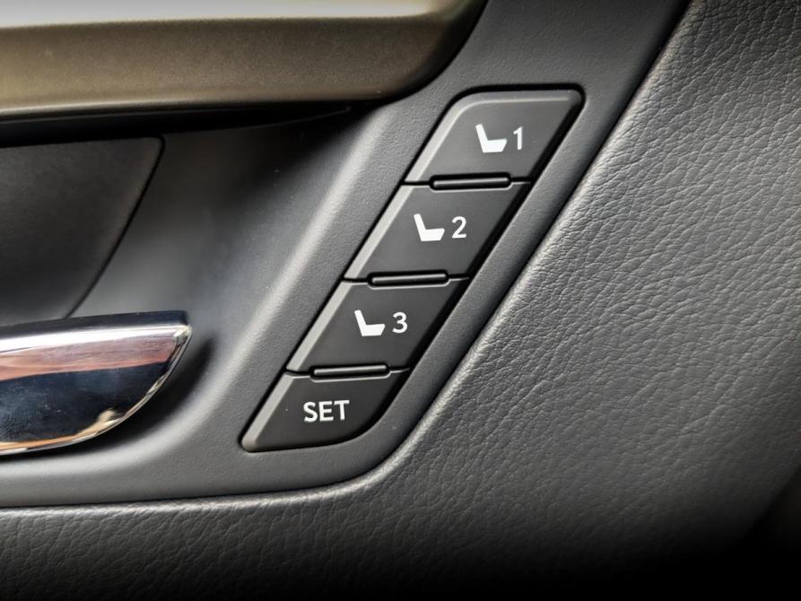 Lexus RX IV Рестайлинг Москва  - изображение 22