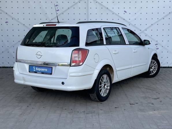 Opel Astra H Рестайлинг с пробегом 2008 года, цена 450 000 рублей, 175672 км, седан, Автокод Объявления