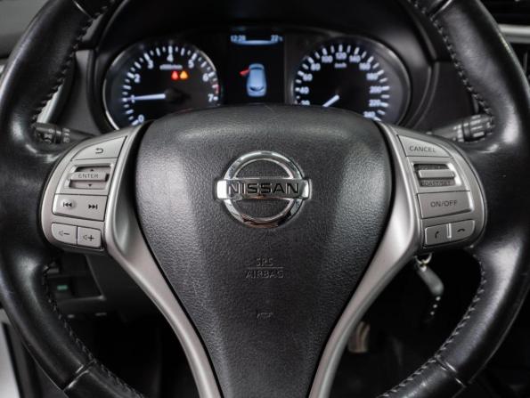 Nissan Qashqai II с пробегом 2016 года, цена 1 590 000 рублей, 138009 км, внедорожник, Автокод Объявления