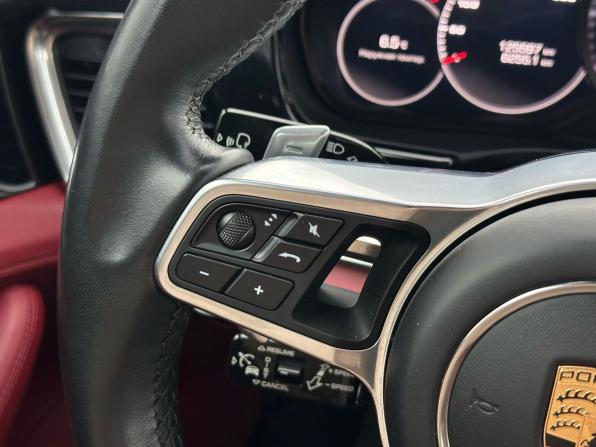 Porsche Panamera II с пробегом 2018 года, цена 5 350 000 рублей, 124459 км, лифтбек, Автокод Объявления