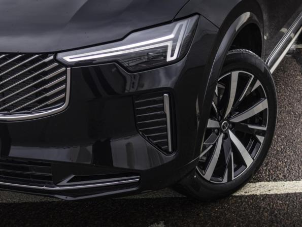 Volvo XC90 II Рестайлинг 2 с пробегом 2025 года, цена 8 000 000 рублей, 36 км, внедорожник, Автокод Объявления