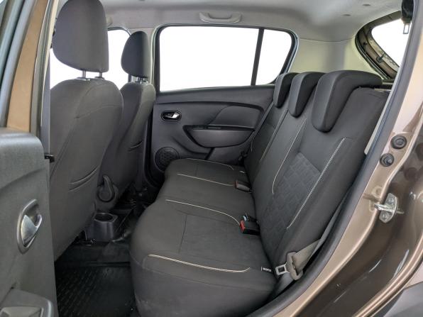 Renault Sandero II Рестайлинг с пробегом 2020 года, цена 1 020 000 рублей, 76881 км, хэтчбек, Автокод Объявления
