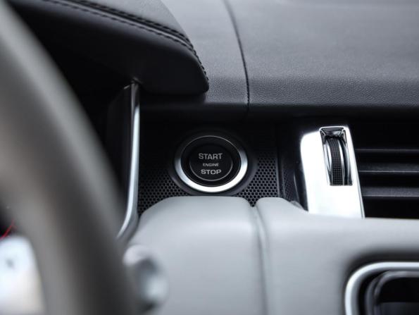 Land Rover Range Rover Sport II Рестайлинг с пробегом 2020 года, цена 10 235 100 рублей, 49440 км, внедорожник, Автокод Объявления