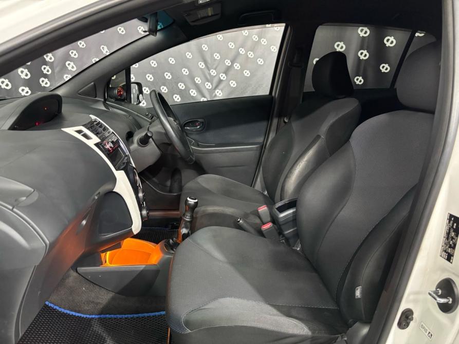 Toyota Vitz II (XP90) Новосибирск  - изображение 16