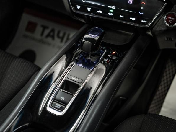 Honda Vezel I с пробегом 2014 года, цена 1 430 500 рублей, 147136 км, внедорожник, Автокод Объявления