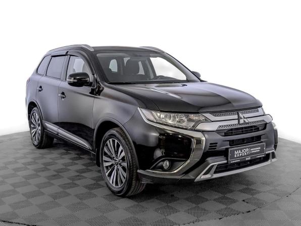Mitsubishi Outlander III Рестайлинг 3 с пробегом 2021 года, цена 2 650 000 рублей, 61479 км, внедорожник, Автокод Объявления