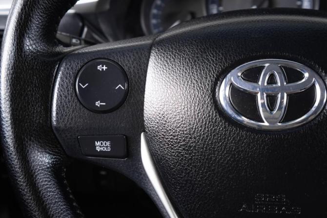 Toyota Corolla XI (E160 E170 E180) с пробегом 2013 года, цена 1 329 000 рублей, 148000 км, седан, Автокод Объявления