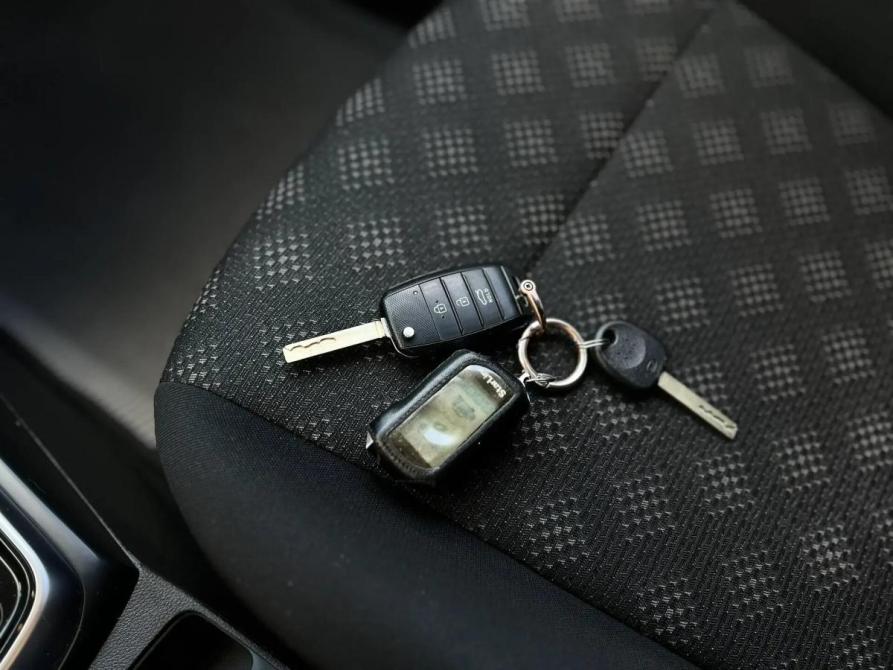 Kia Rio IV Кемерово  - изображение 15