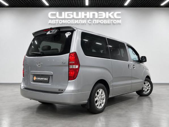 Hyundai Grand Starex I с пробегом 2011 года, цена 1 399 500 рублей, 178000 км, минивэн, Автокод Объявления