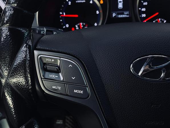 Hyundai Santa Fe III с пробегом 2014 года, цена 1 999 000 рублей, 153081 км, внедорожник, Автокод Объявления