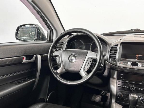 Chevrolet Captiva I Рестайлинг 2 с пробегом 2013 года, цена 1 236 400 рублей, 161949 км, внедорожник, Автокод Объявления