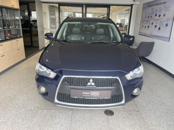 Mitsubishi Outlander II Рестайлинг с пробегом 2011 года, цена 1 046 500 рублей, 200306 км, внедорожник, Автокод Объявления