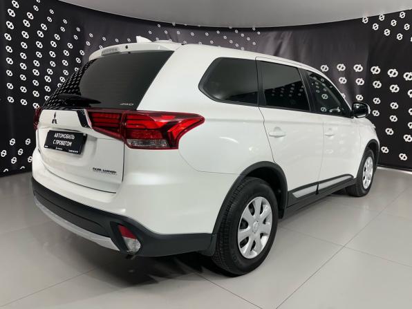 Mitsubishi Outlander III Рестайлинг 2 с пробегом 2017 года, цена 1 980 000 рублей, 116200 км, внедорожник, Автокод Объявления