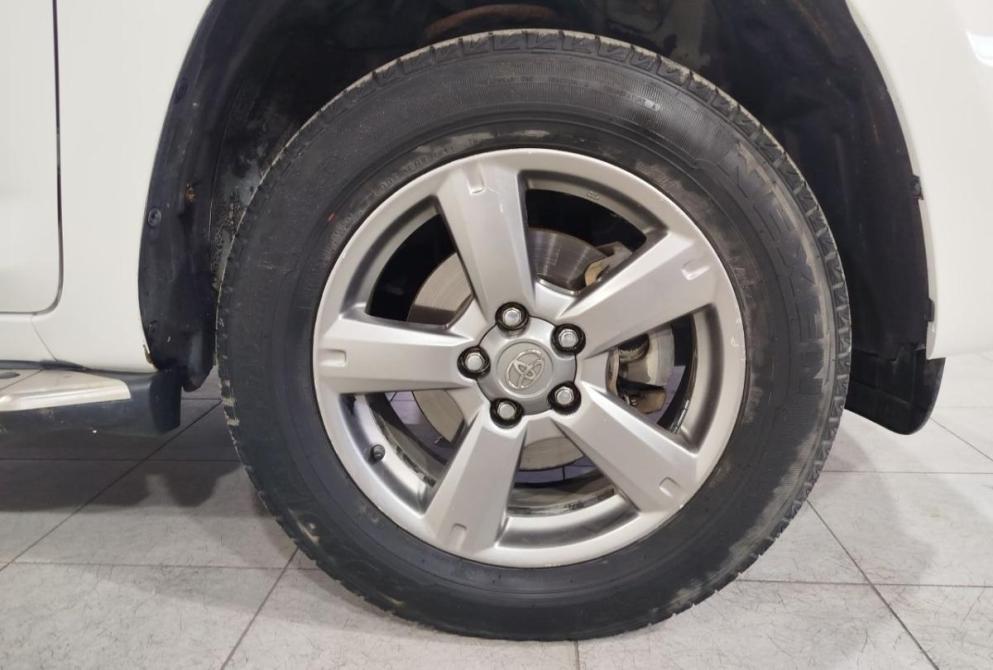 Toyota RAV4 IV (XA40) Саратов  - изображение 10