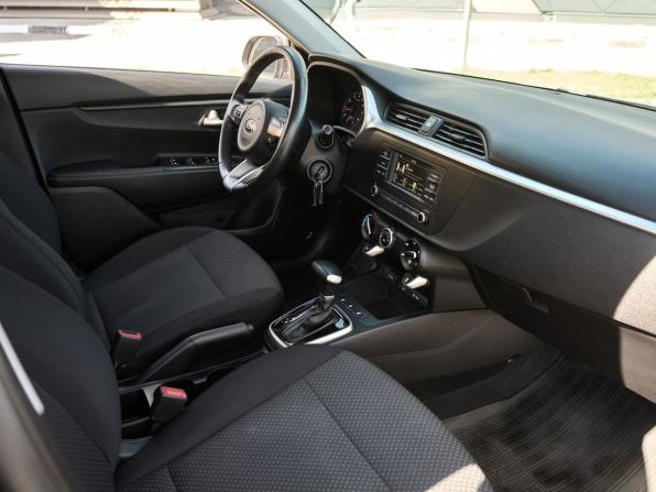Kia Rio IV Рестайлинг с пробегом 2021 года, цена 1 848 000 рублей, 58103 км, хэтчбек, Автокод Объявления