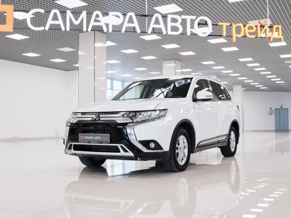 Mitsubishi Outlander III Рестайлинг 3 с пробегом 2018 года, цена 1 819 000 рублей, 136613 км, внедорожник, Автокод Объявления