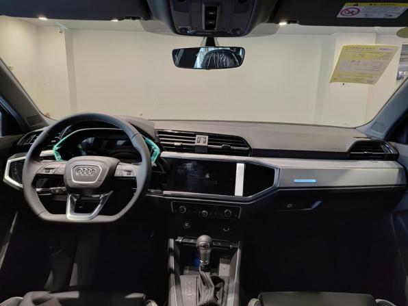 Audi Q3 III (FJ) с пробегом 2026 года, цена 4 100 000 рублей, 33 км, внедорожник, Автокод Объявления